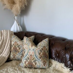 Set of two vintage style down insert decorative pillows floral accent home decor